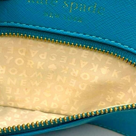 Kate Spade ♠️ New York Blue Wristlet - Picture 4 of 6
